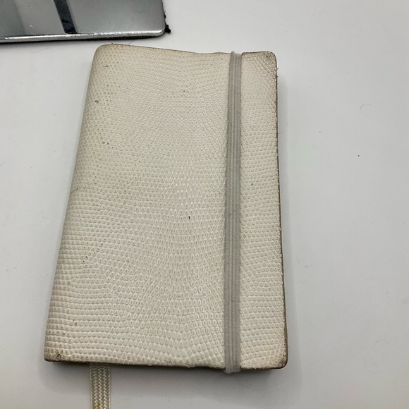 Authentic Club Monaco Pocket Book - Picture 3 of 8